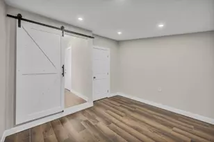 486 Basswood Rd, Columbus, OH 43207 - Photo 17