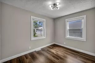 486 Basswood Rd, Columbus, OH 43207 - Photo 21