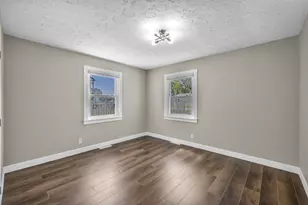 486 Basswood Rd, Columbus, OH 43207 - Photo 23