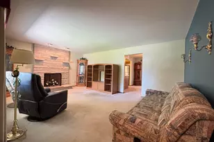 4875 Ridgerun Dr, Columbus, OH 43229 - Photo 5