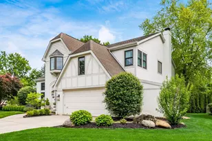 1010 McCarron Ct, Columbus, OH 43230 - Photo 3