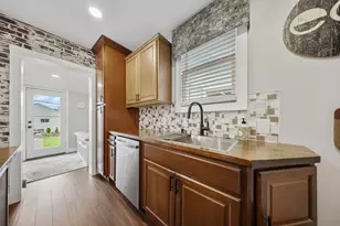 266 E Welch Ave, Columbus, OH 43207 - Photo 19