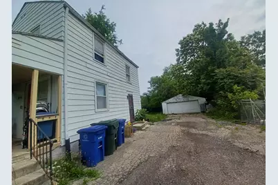 2446 Bretton Place, Columbus, OH 43211 - Photo 7