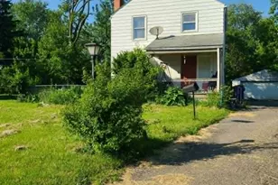 2446 Bretton Pl, Columbus, OH 43211 - Photo 3