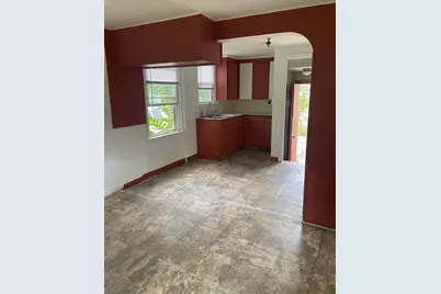 2446 Bretton Place, Columbus, OH 43211 - Photo 9