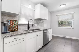 5716 N Meadows Blvd, Columbus, OH 43229 - Photo 5