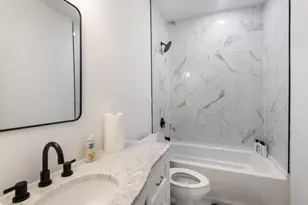 150 N 22nd St, Columbus, OH 43203 - Photo 11