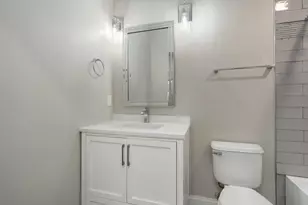 818 N 4th St, Columbus, OH 43215 - Photo 17
