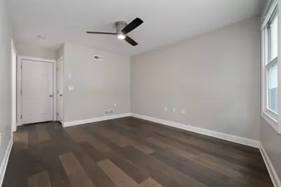 818 N 4th Street, Columbus, OH 43215 - Photo 3