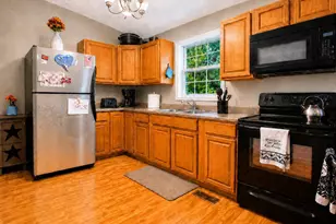 218 Woodlawn Cir, Howard, OH 43028 - Photo 17