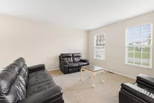 141 Mannaseh Dr W, Granville, OH 43023 - Photo 9