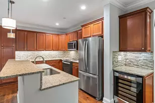 3175 Tremont Rd, Columbus, OH 43221 - Photo 17