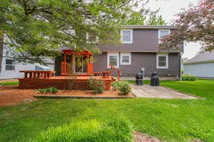4799 Wallington Dr, Hilliard, OH 43026 - Photo 3