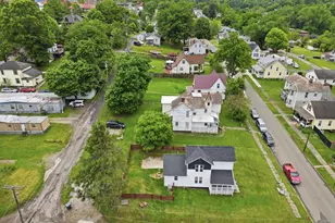 418 N Pleasant St, New Lexington, OH 43764 - Photo 29