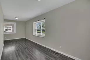1122 E 23rd Ave, Columbus, OH 43211 - Photo 9