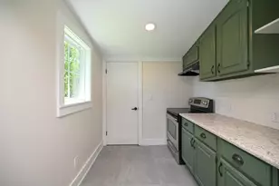 327 Clinton St, Marion, OH 43302 - Photo 9