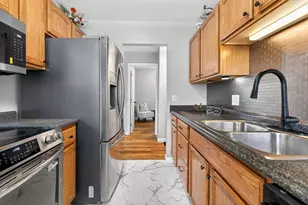 5274 Sinclair Rd, Columbus, OH 43229 - Photo 9
