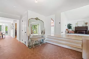 811 Tweed Ct, Columbus, OH 43085 - Photo 7