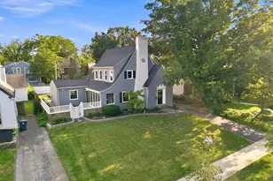 2565 Bexley Park Rd, Bexley, OH 43209 - Photo 3