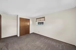 1402 Cardwell Square N, Columbus, OH 43229 - Photo 29