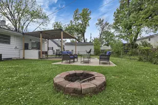 1053 Carrousel Dr E, Reynoldsburg, OH 43068 - Photo 37