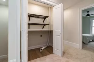348 E Morrill Ave, Columbus, OH 43207 - Photo 17