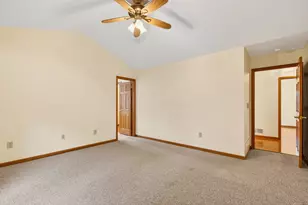 886 Golfview Dr, Chillicothe, OH 45601 - Photo 25