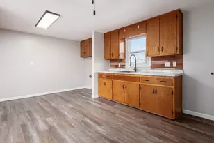 96 Summit St, Roseville, OH 43777 - Photo 7