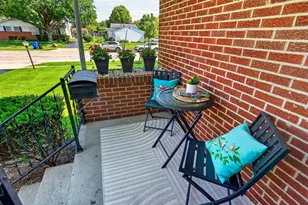 4715 Harbor Blvd, Columbus, OH 43232 - Photo 7