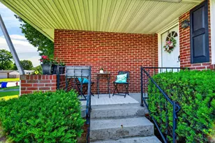 4715 Harbor Blvd, Columbus, OH 43232 - Photo 5