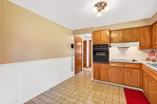 4715 Harbor Blvd, Columbus, OH 43232 - Photo 13