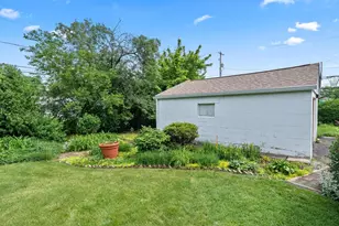 664 Brookside Dr, Columbus, OH 43209 - Photo 47