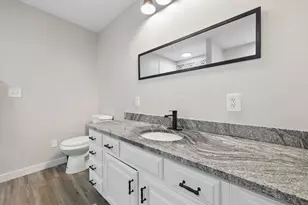 1607 Doaks Ln, Zanesville, OH 43701 - Photo 9