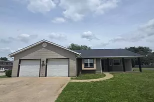 1607 Doaks Ln, Zanesville, OH 43701 - Photo 1