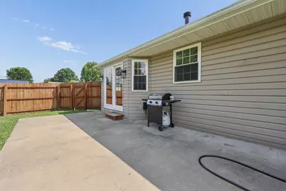 1607 Doaks Lane, Zanesville, OH 43701 - Photo 25