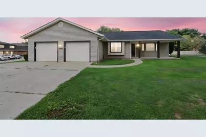 1607 Doaks Lane, Zanesville, OH 43701 - Photo 1