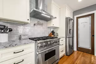 3055 Tremont Rd, Columbus, OH 43221 - Photo 11