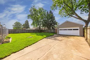 3345 Parkside Rd, Columbus, OH 43204 - Photo 11