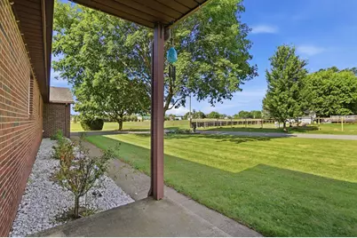 330 Northview Drive, London, OH 43140 - Photo 3