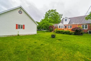 64 Edgevale Rd, Columbus, OH 43209 - Photo 3