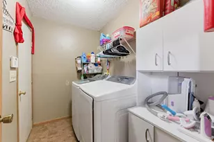 4285 Oakwind Dr, Columbus, OH 43207 - Photo 29