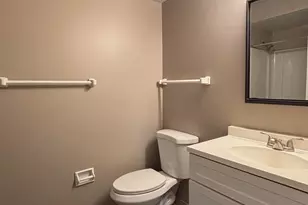 4714-4716 Arthur Ct, Columbus, OH 43220 - Photo 9