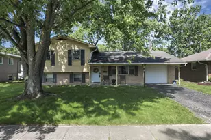 439 Foxwood Dr, Columbus, OH 43230 - Photo 3