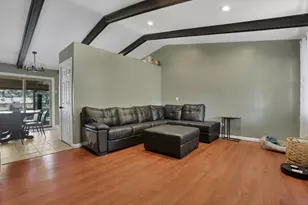 439 Foxwood Dr, Columbus, OH 43230 - Photo 5