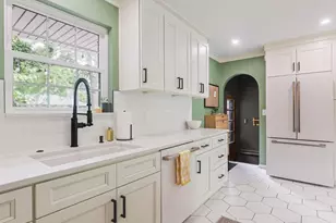 240 E Walnut St, Westerville, OH 43081 - Photo 23