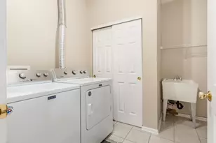 6033 Naughten Pond Dr, Columbus, OH 43213 - Photo 29