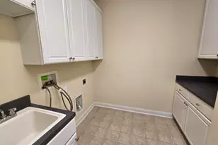 1108 Little Bear Dr, Lewis Center, OH 43035 - Photo 19