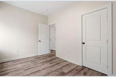 327 Linwood Avenue, Columbus, OH 43205 - Photo 29