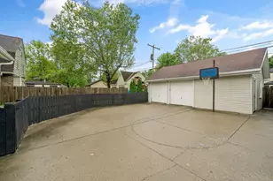 115 N Cassingham Rd, Columbus, OH 43209 - Photo 57