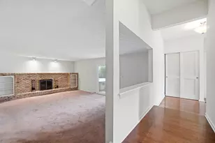 7111 White Butterfly Ln, Reynoldsburg, OH 43068 - Photo 9